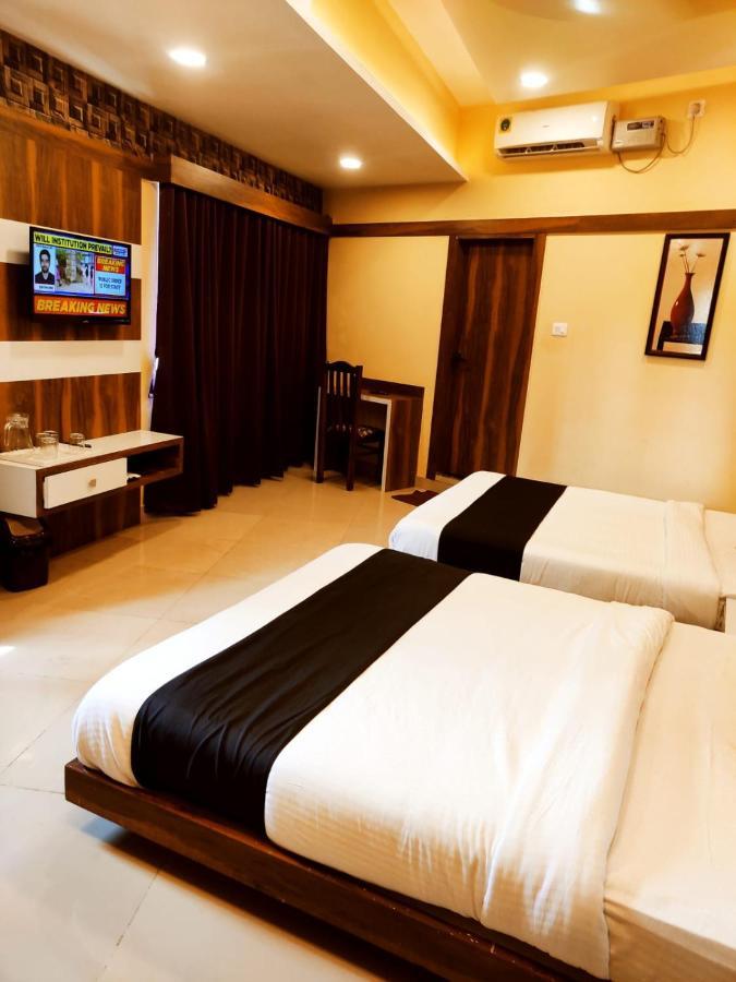 Hotel Keerthana Puttur Puttur  Экстерьер фото