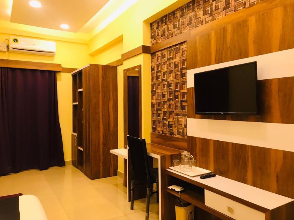 Hotel Keerthana Puttur Puttur  Экстерьер фото